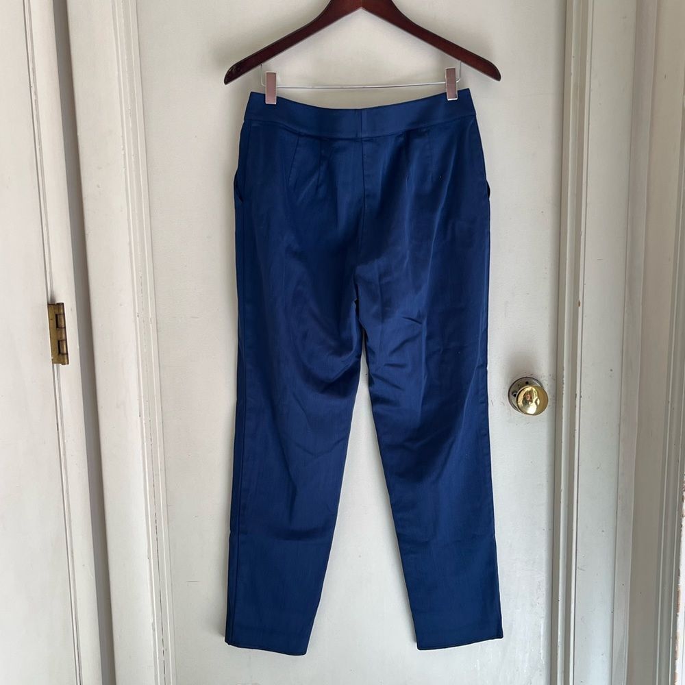 St. JOHN | Ankle Crop Luxury Wool Blend Pant - Picture 2 of 4